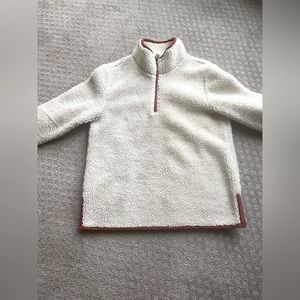 LL Bean Signature Small Fleece. Excellent condition and wonderful for seasons!